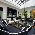 Alta Moda Fashion Hotel 